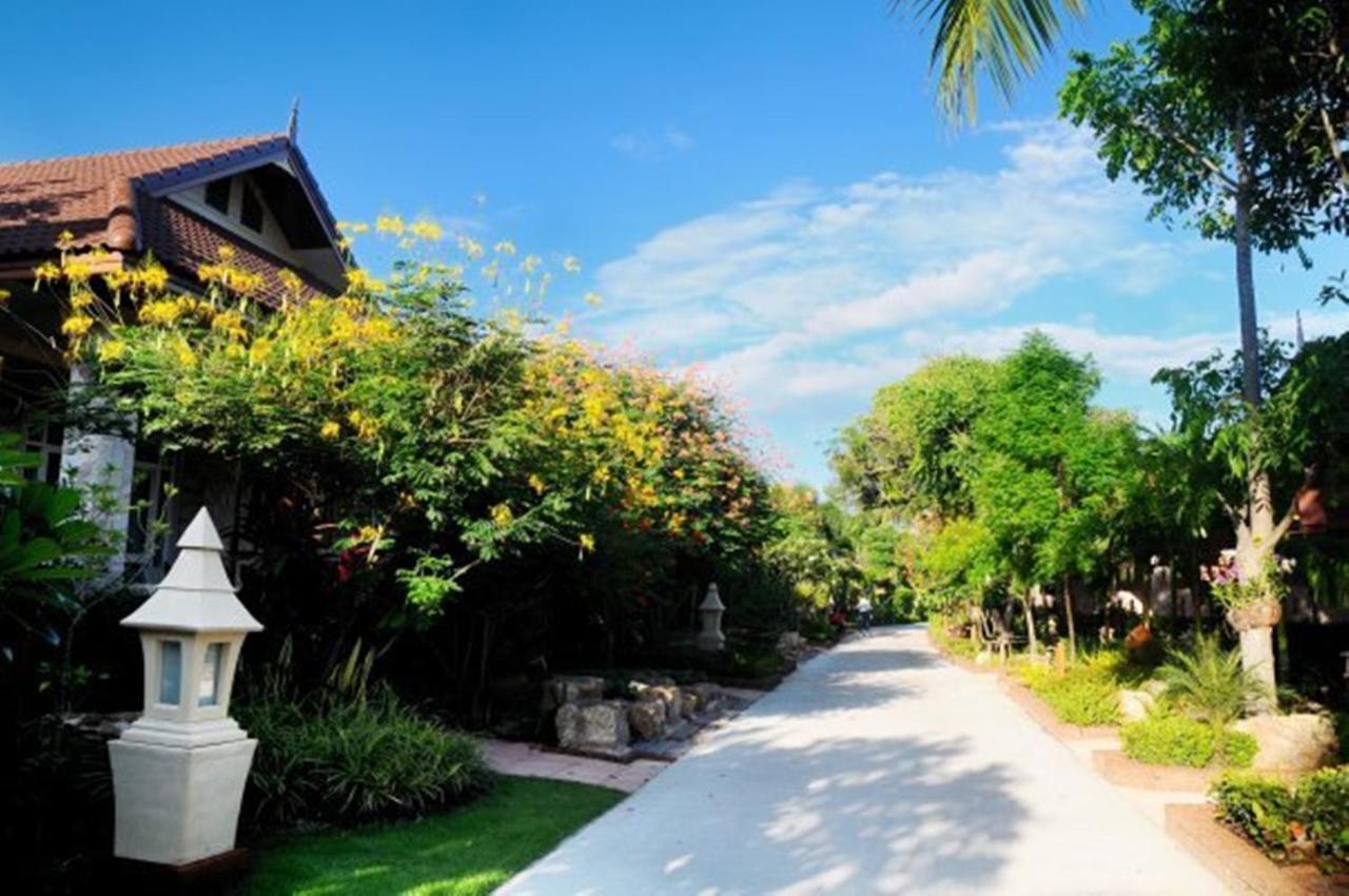 Villa Wanida Garden Resort Паттайя Экстерьер фото